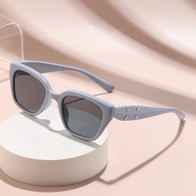 Brigitte Retro Cat-Eye Sunglasses