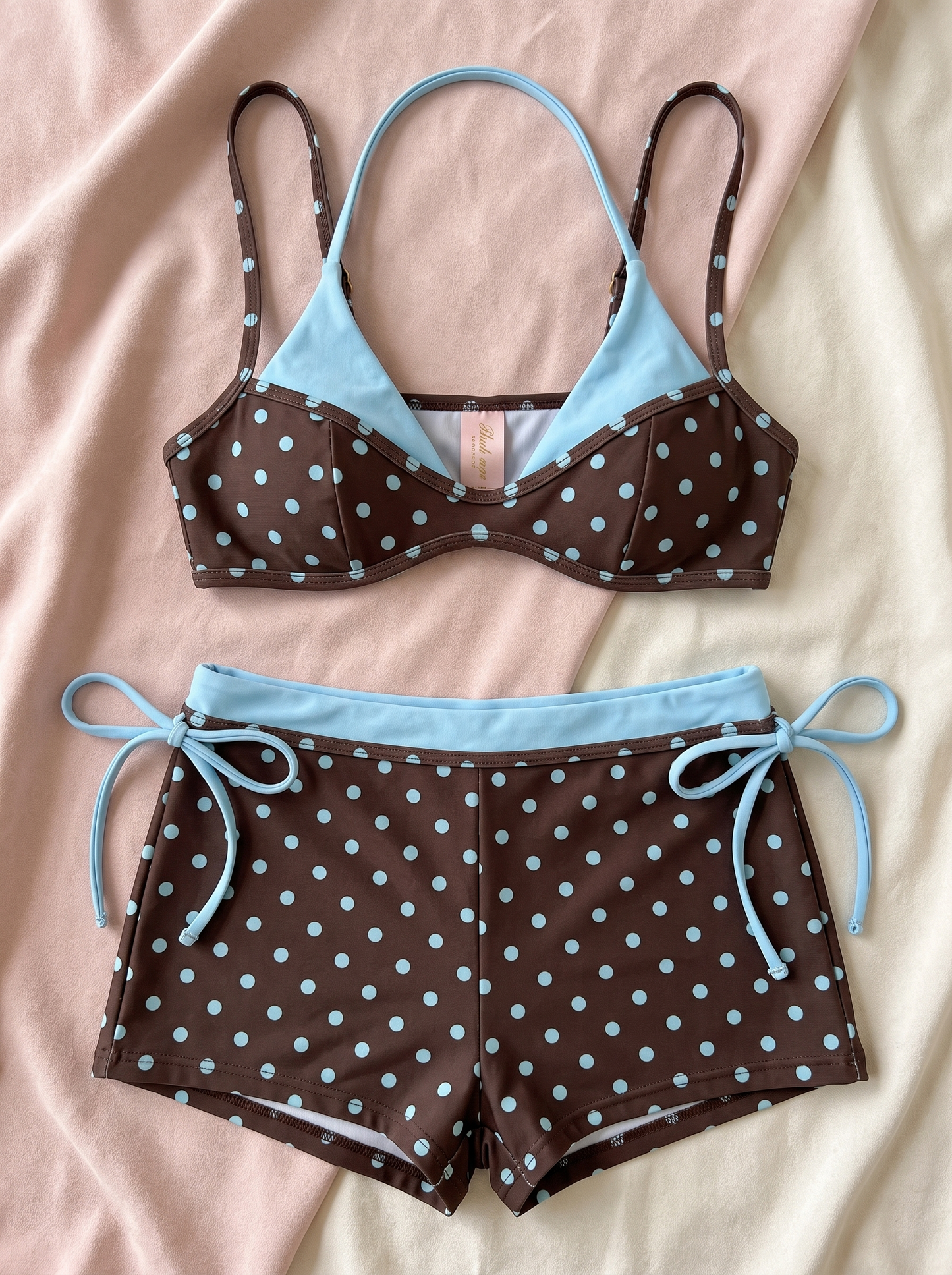 Dotti polka dot set flat-lay