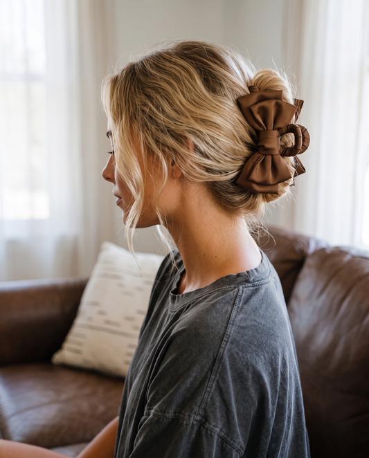 Lexi wearing the satin bow claw clip